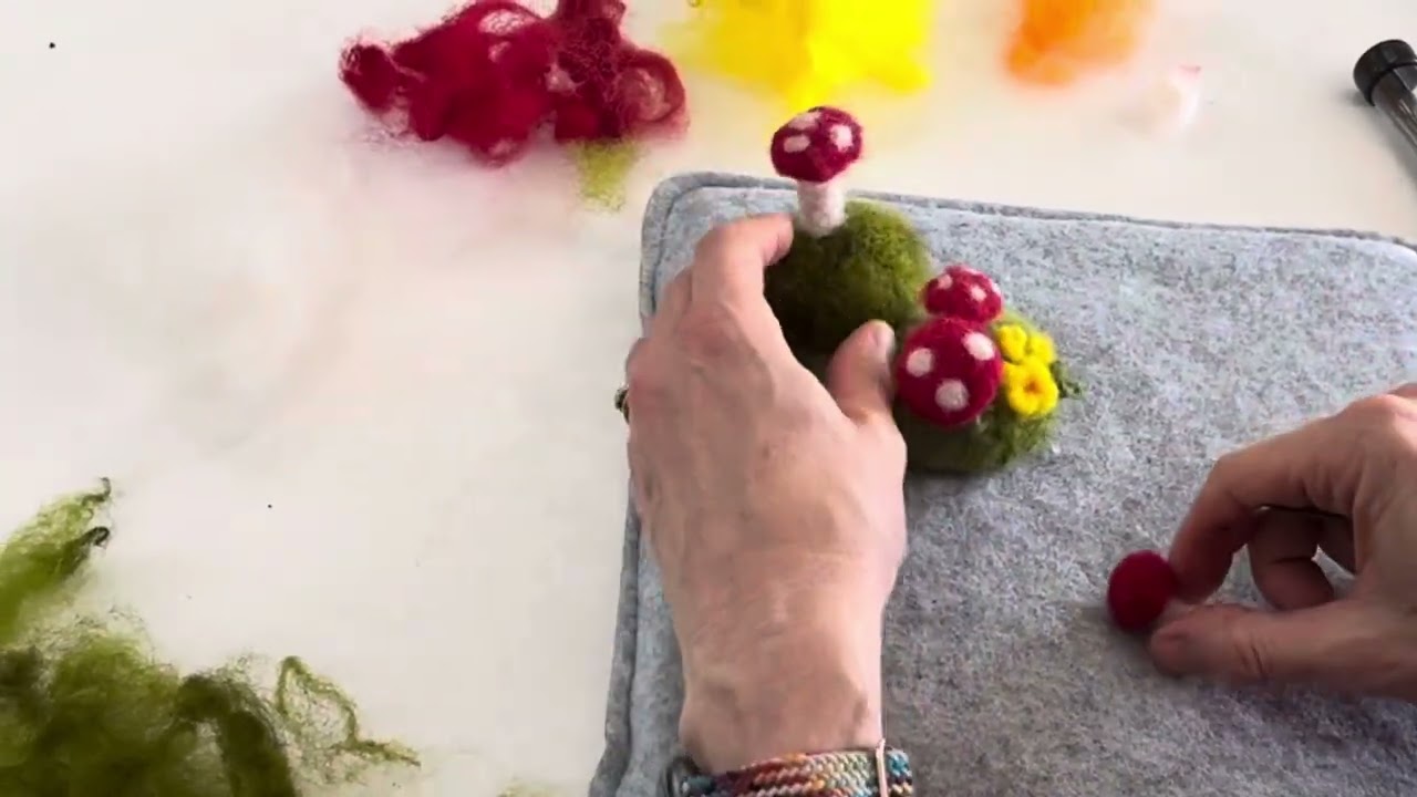 How to needle felt a Woodland Pincushion using Irish Wool