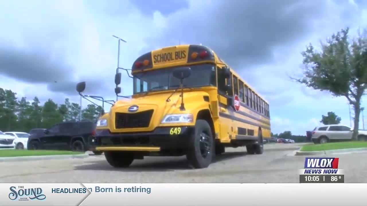 Bus safety tips to know as the 2025-2026 school year approaches