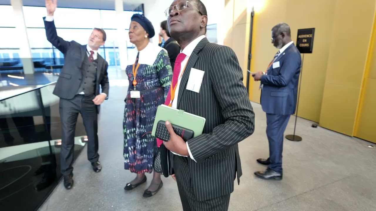 VISITE DE LA COUR DE JUSTICE DE L'UNION EUROPÉENNE 