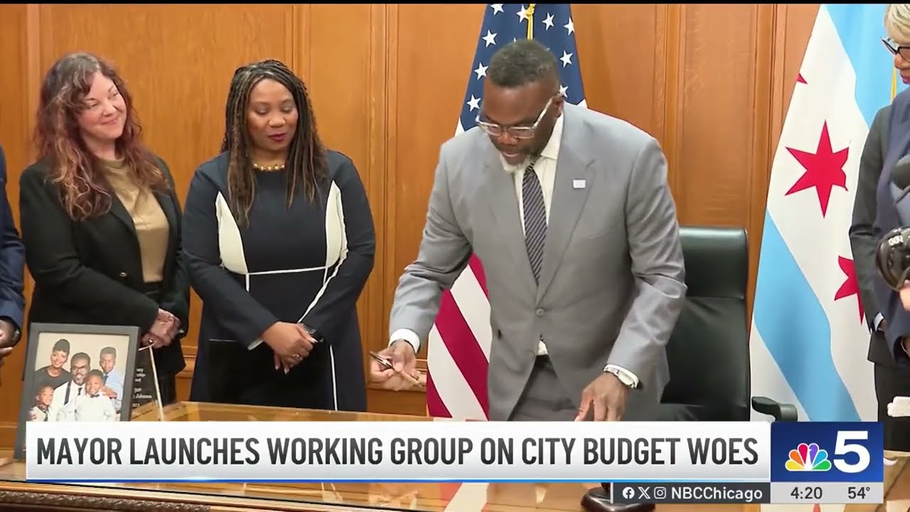 Chicago faces $1B budget gap in 2026, mayor says