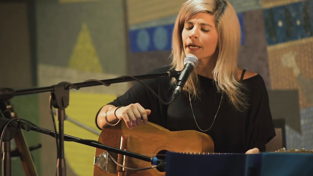 Las obreras (M.E. Walsh) - Lula Bertoldi/ Nico Sorin