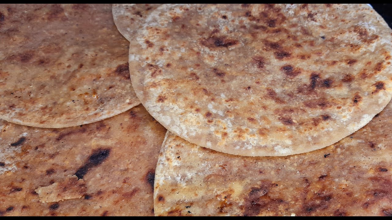 Phalli aur Til se Bani Puri|Peannut,  Sesame and Jaggery puri#sweet #tasty #easy #recipes