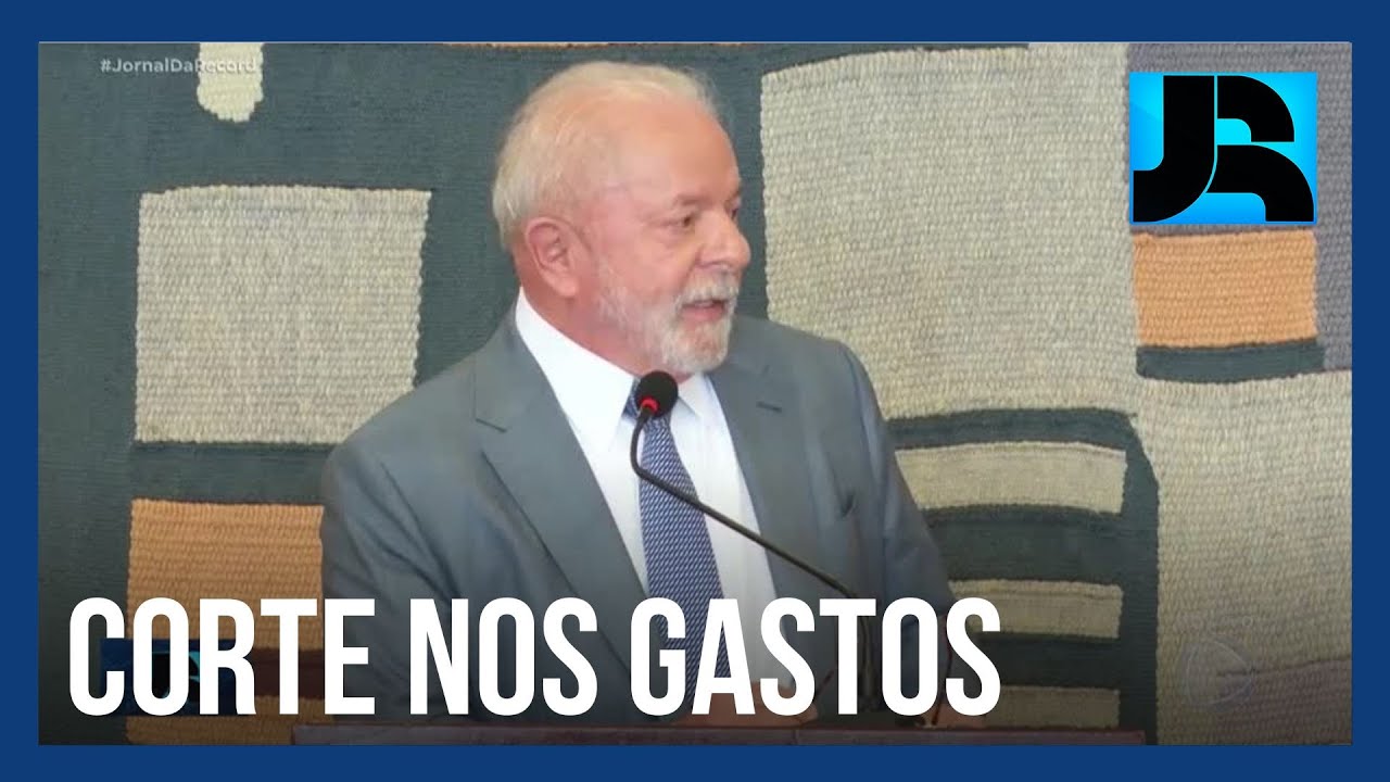 Lula discute cortes de gastos públicos e quer fazer pente-fino no Bolsa Família e INSS