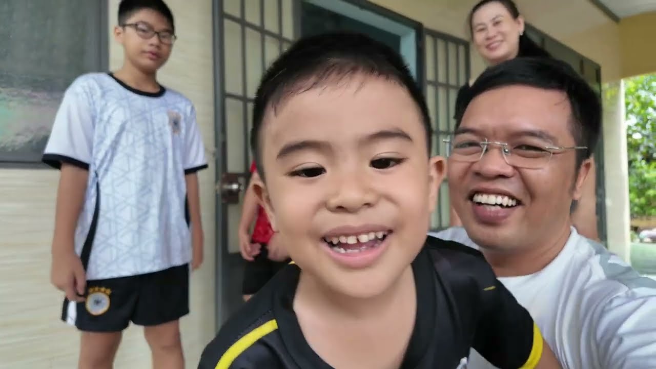 Nam Việt: Rước mẹ con Sơn Hà sau kỳ nghỉ hè quê ngoại Đồng Nai