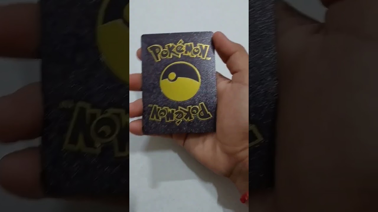 #pok&eacute;mon card Pikachu V Max Black and gold card