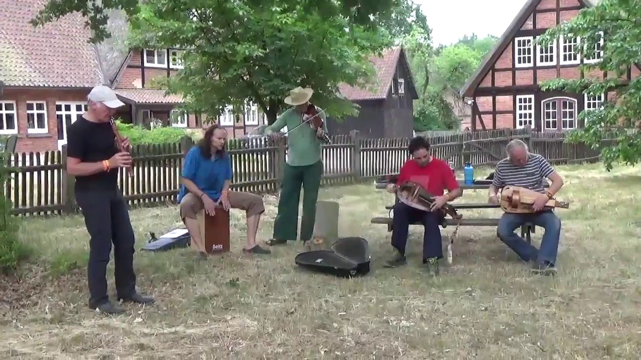 An Dro beim Klangrauschtreffen