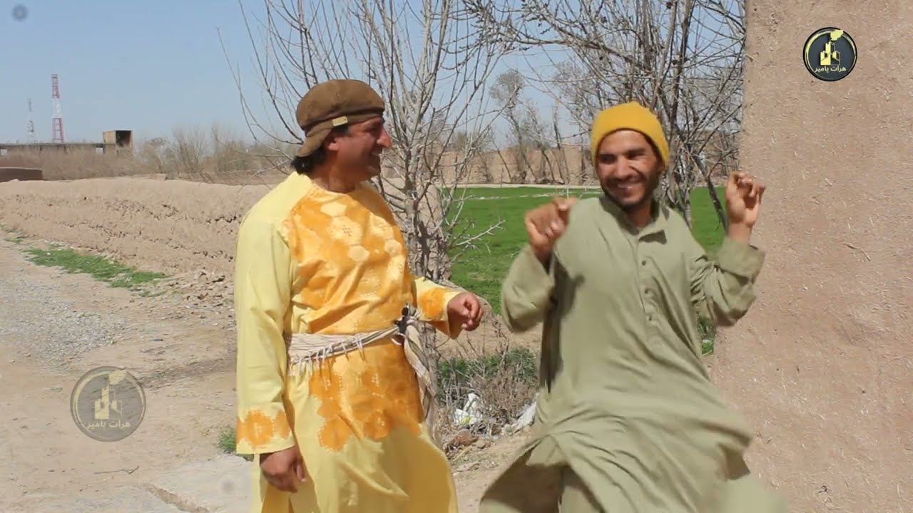 فیلم- گیلک به مردم میگه کی میایم به خسرونی خواهر مه ؟