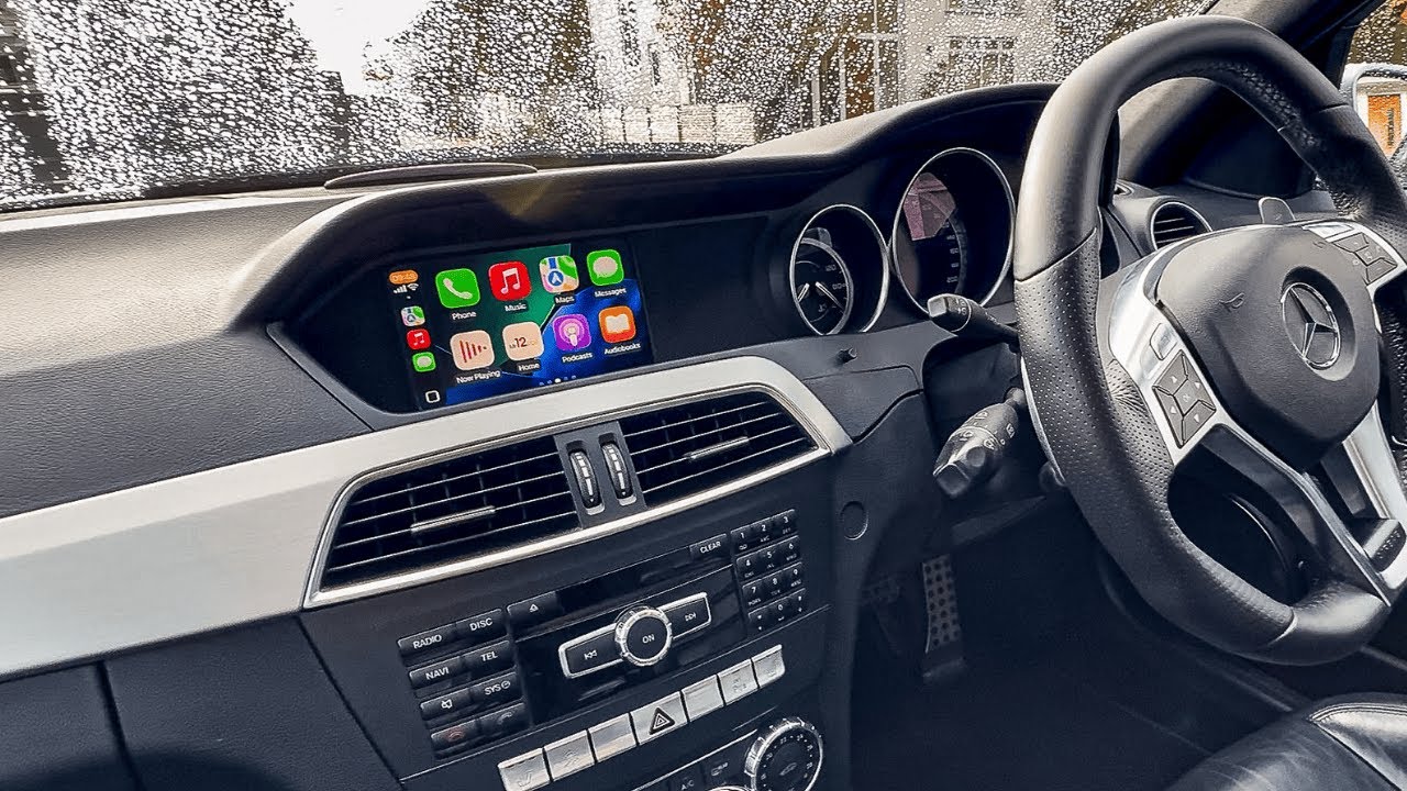 Серия статей о C63 как автомобиле на каждый день &mdash; Эпизод 2: Установка Apple CarPlay / Android Auto