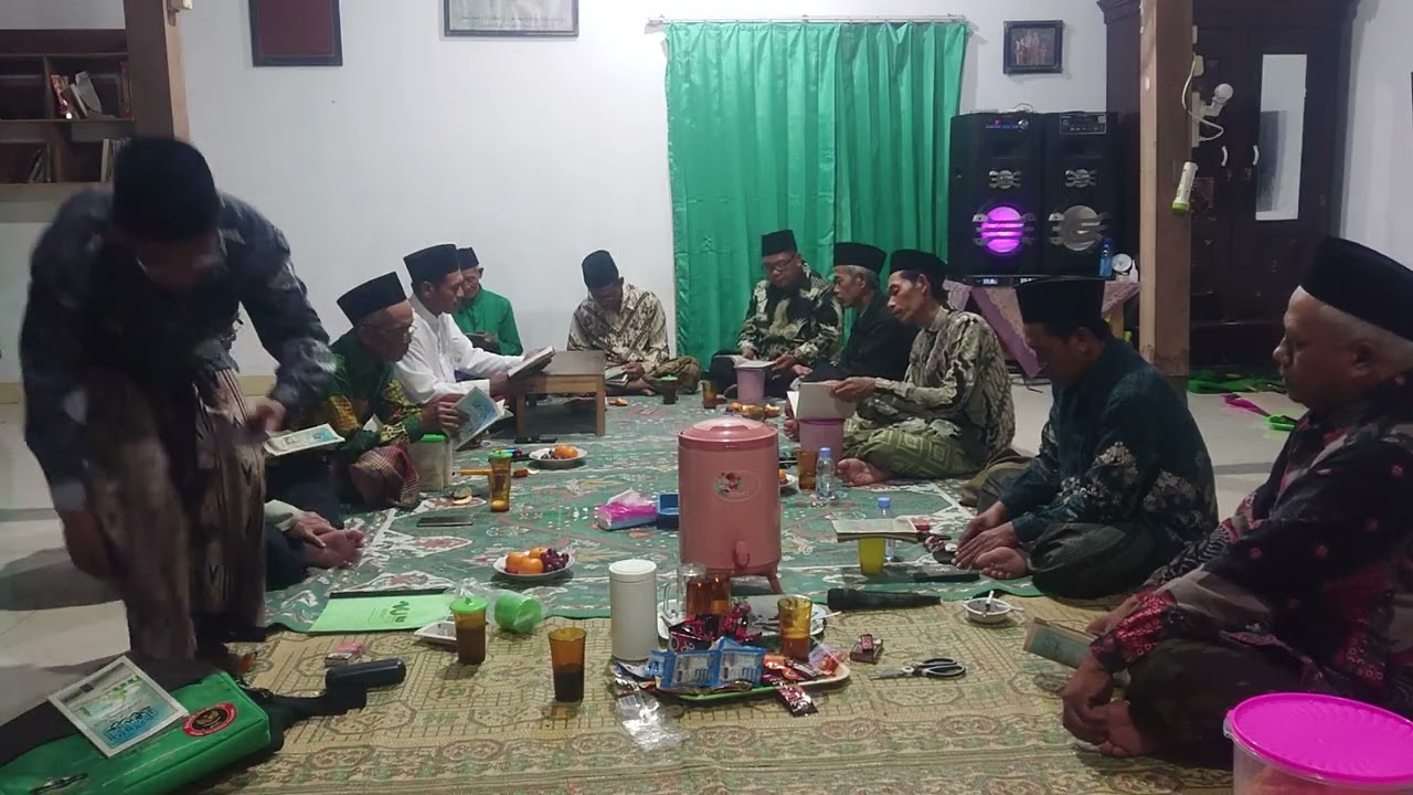 Rutinitas Malam Sabtu Pon  Manaqib Nurulburhan Bersama PRNU Padas