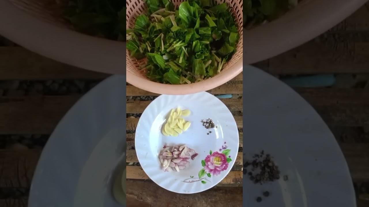 Nagluto ako ng ginisang petchay na may pancit 