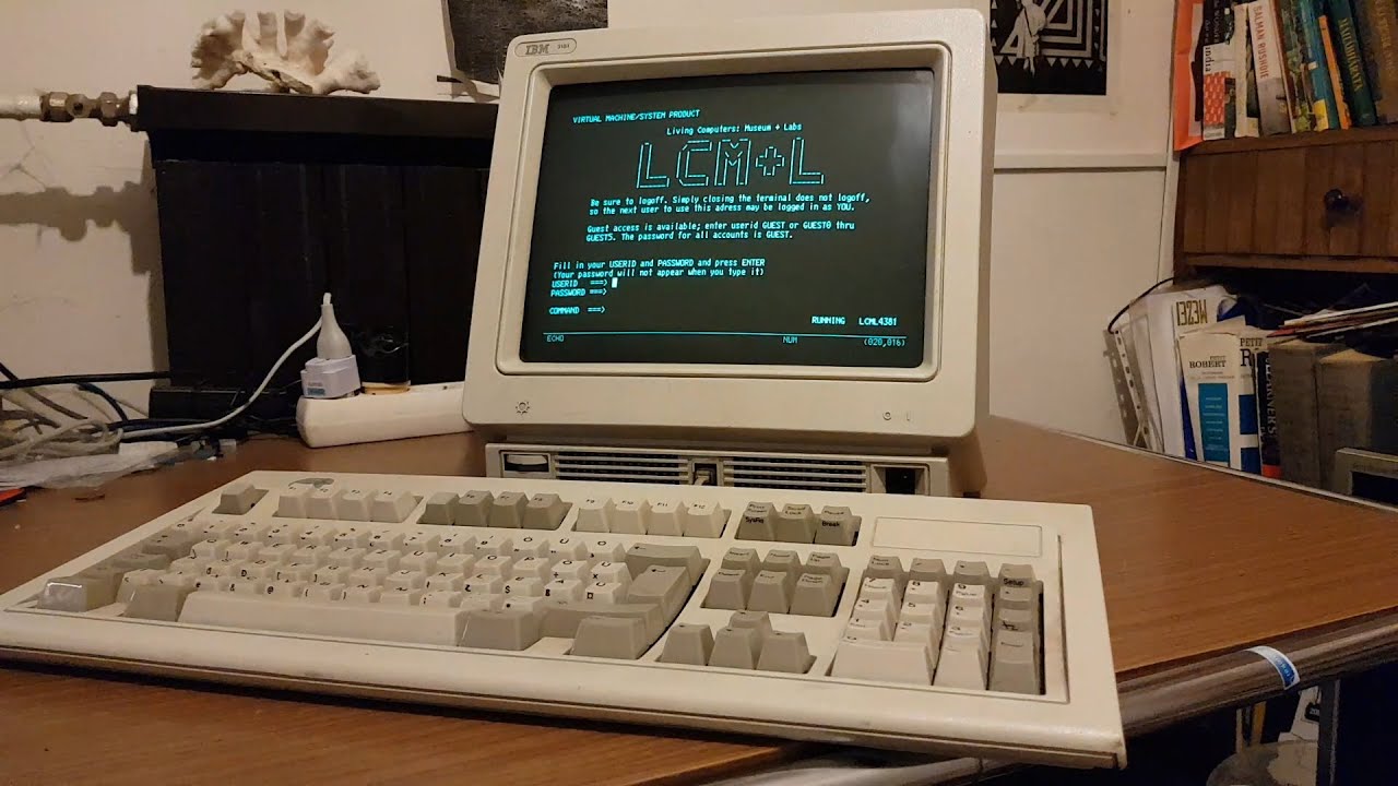 IBM3151 connected to an IBM4361 mainframe @livingcomputers museum