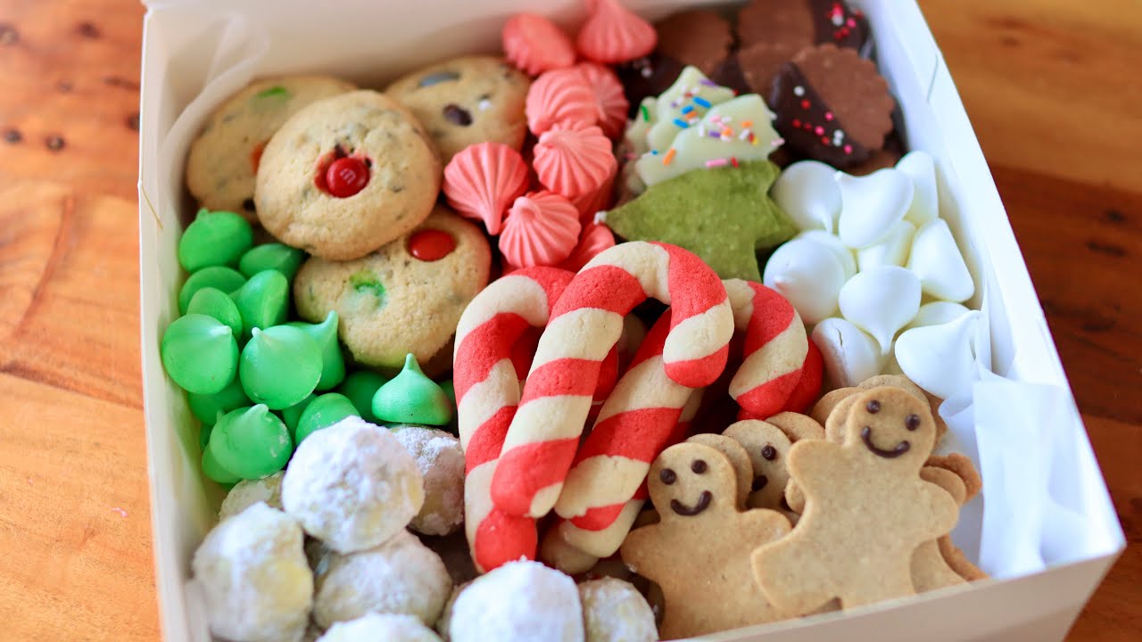 Easy Christmas Cookie Box Recipe | Holiday Cookie Baking 🎄🎁