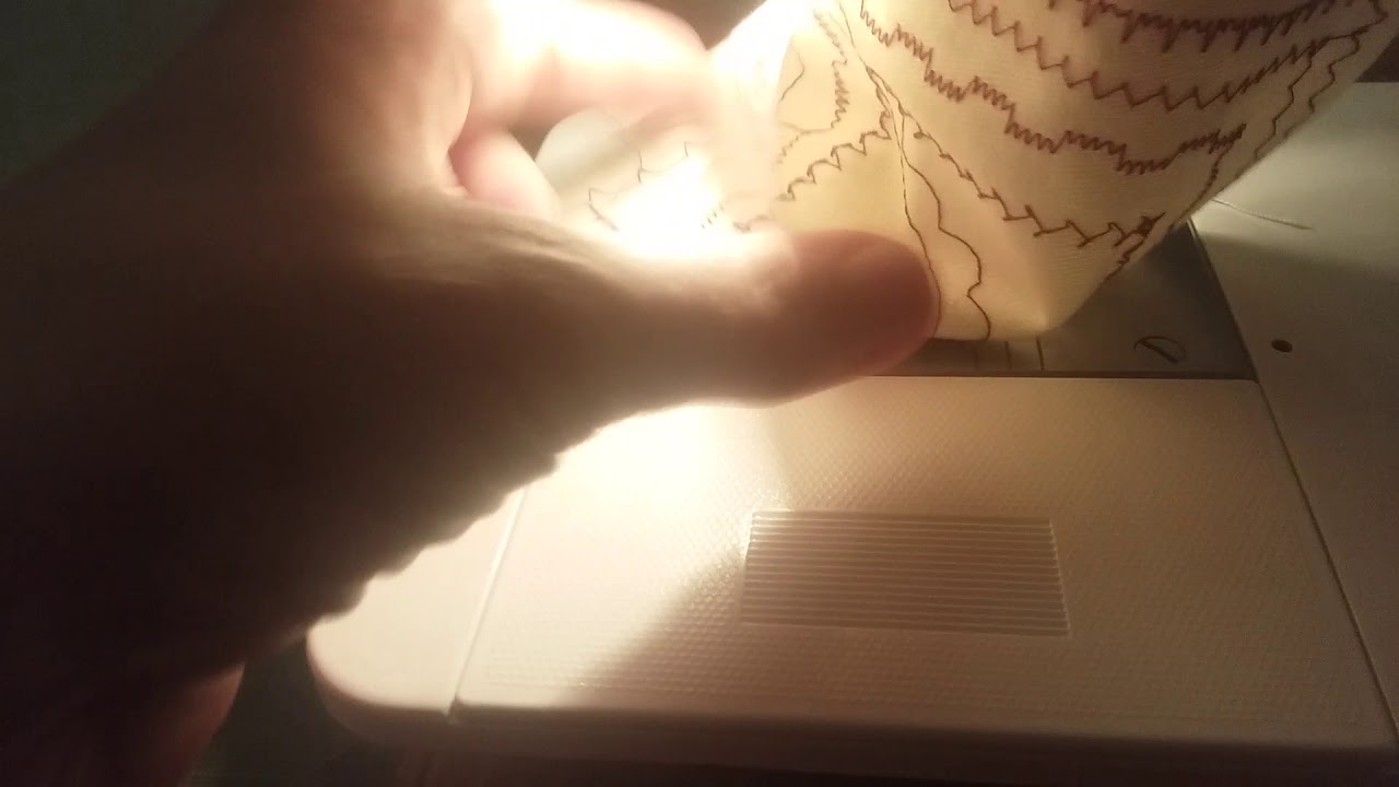 New Home L373 Sewing Machine