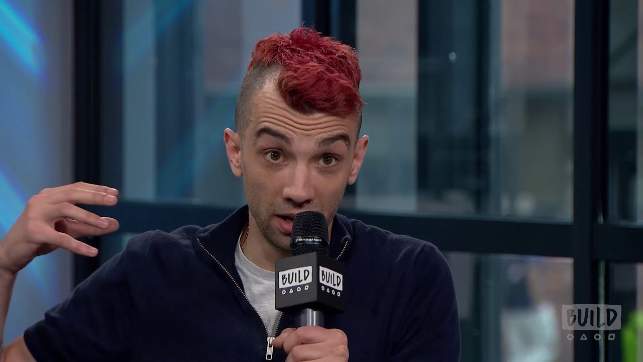 Jay Baruchel Chats About 