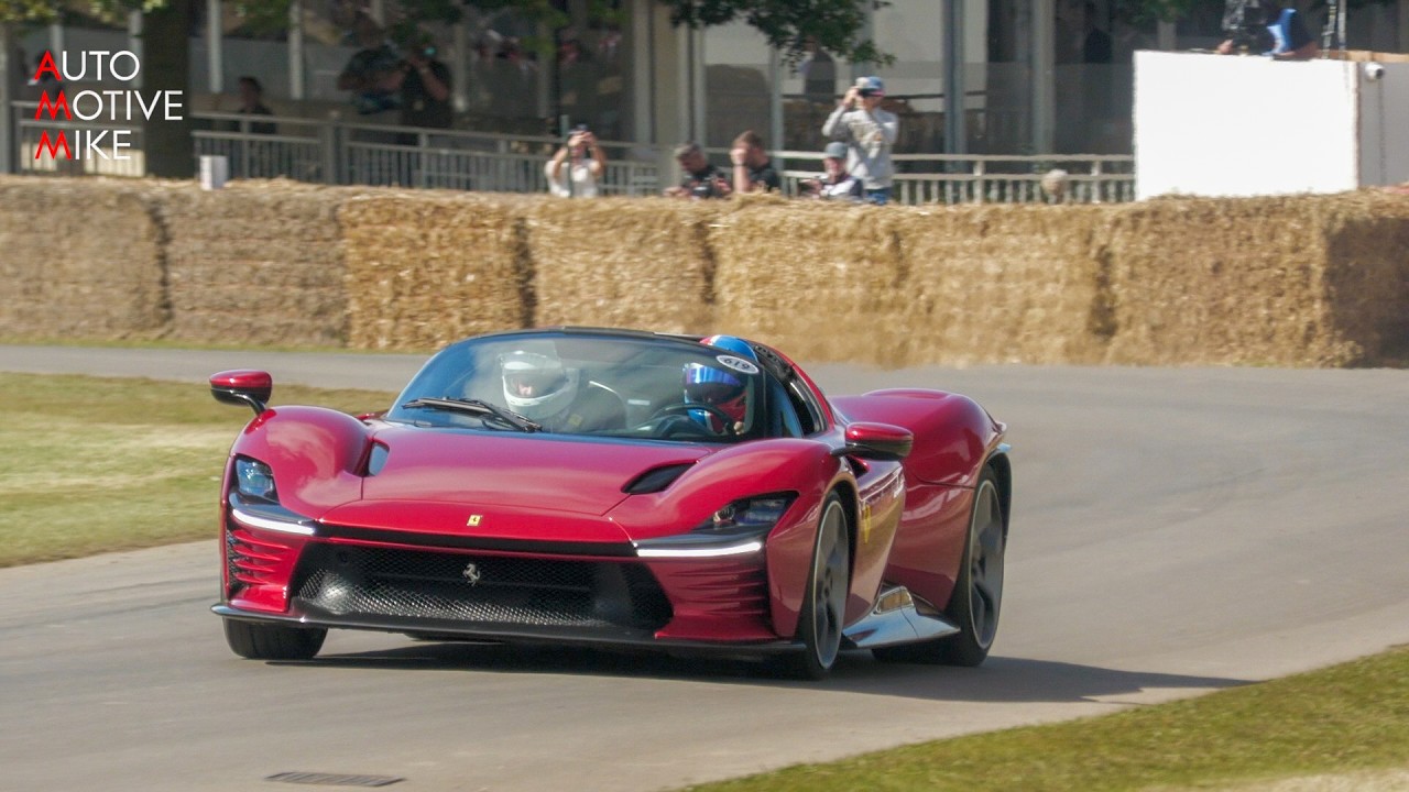 Ferrari Daytona SP3 going full throttle during Goodwood Festival of Speed!