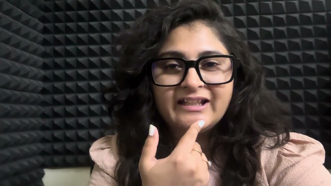 A little insider wali conversation peoples 😅♥️ #youtube #viral #shreyasharma #surround 