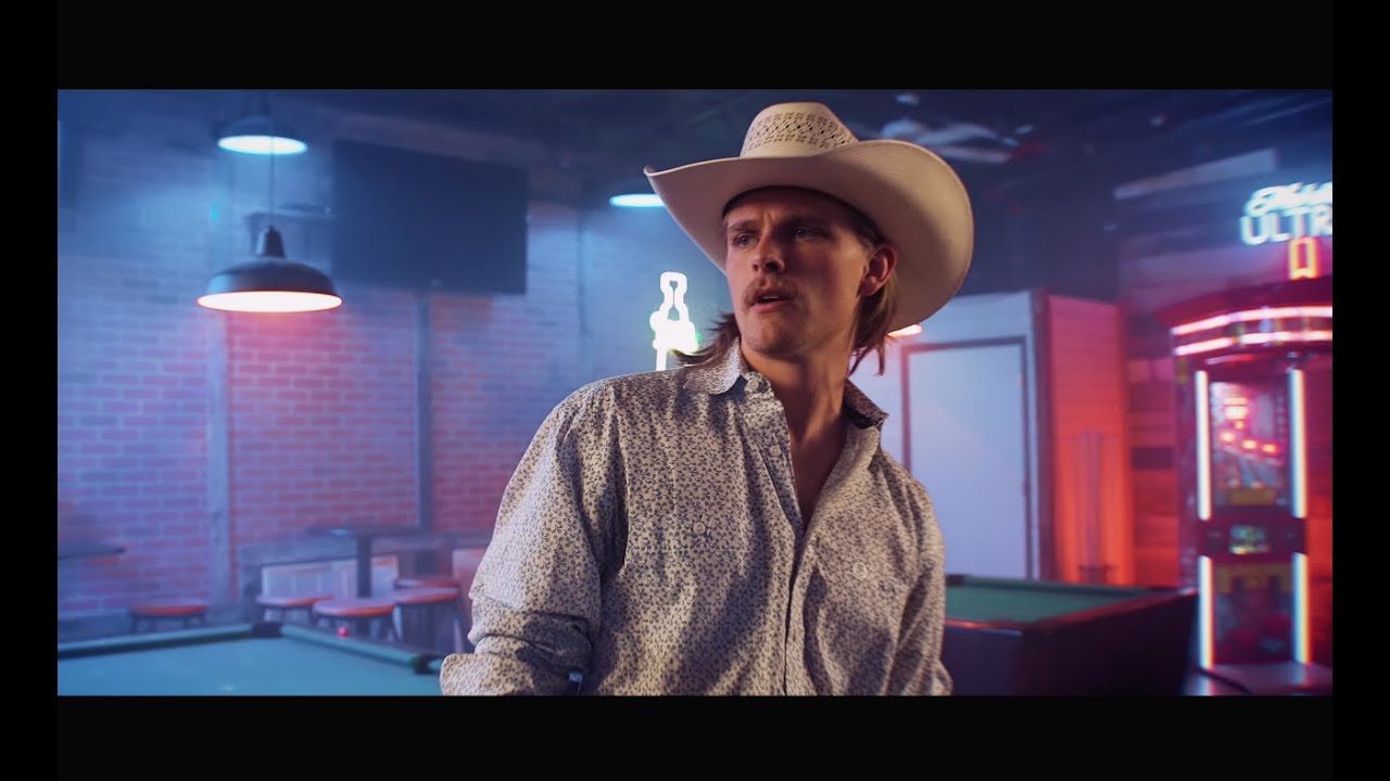 Back On A Barstool - Austin Michael (Official Visualizer)