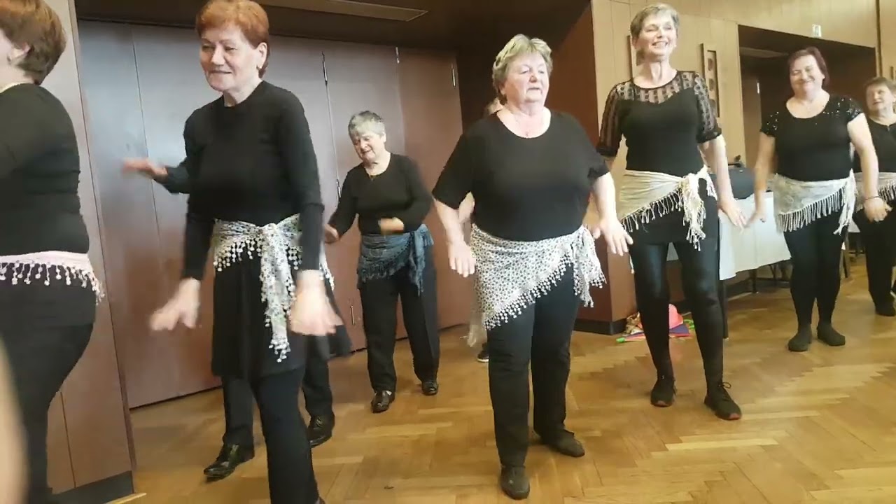 Františkův Harém -Mám boky jako skříň