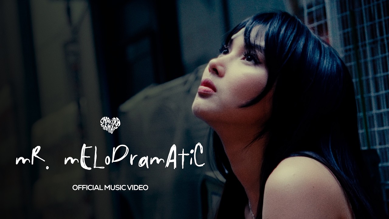 Shakira Jasmine - mR.mELoDramAtiC (Official Music Video)