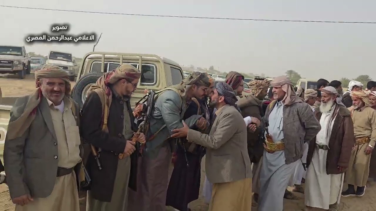 عدد من القادة و مشائخ اليمن يقدمون واجب العزاء الى قبائل عبيدة بوفاة الشيخ حمد بن وهيط العبيدي