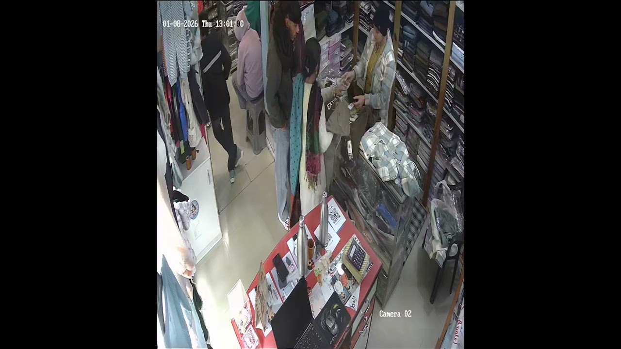 #the red apple showroom #happy customer #partywear# viral video #