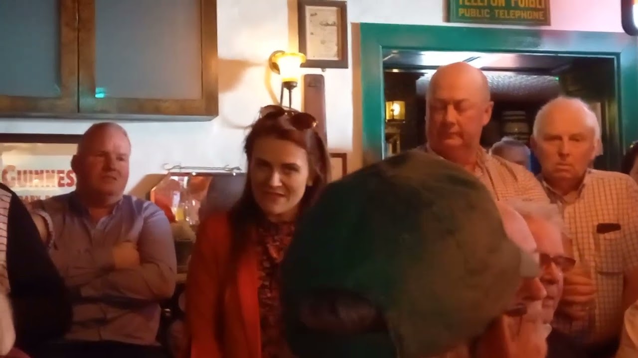 Elle Marie O'Dwyer - Paint Me A Picture Of Ireland