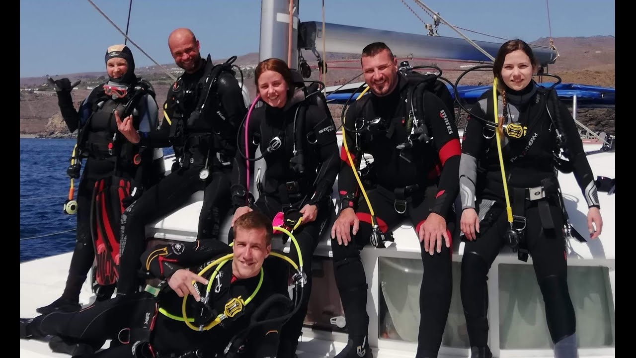 canary diving 2020 with Divers Direct, Catamaran Valhalla