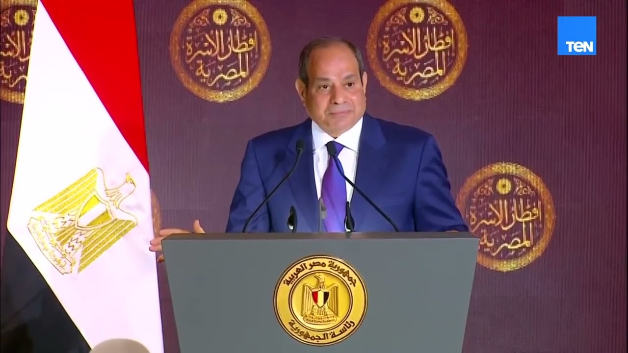 الحكومة مابتقولش الصراحة.. الرئيس السيسي يرد بكل وضوح على نقد صحفي