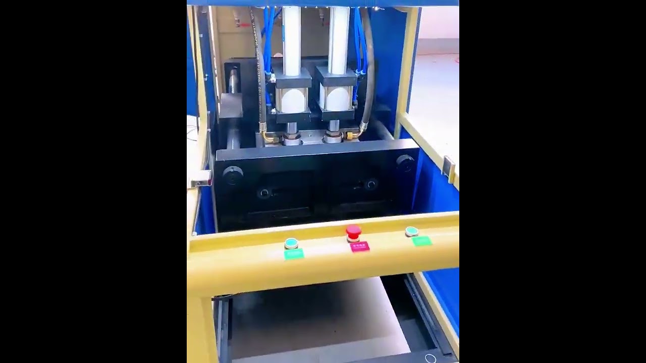 Plastic bottle making process- Good tools and machinery make work easy