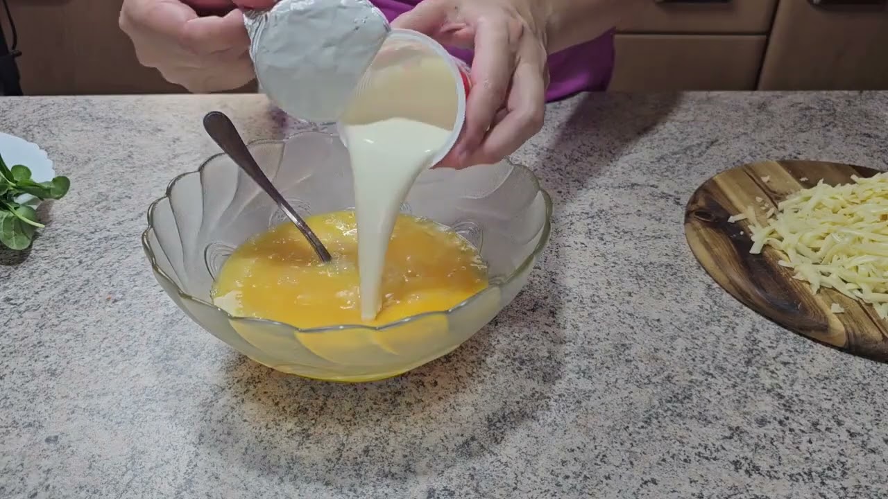 Невероятно вкусный и сытный ЗАВТРАК за 5 МИНУТ!!!  Готовим омлет со шпинатом