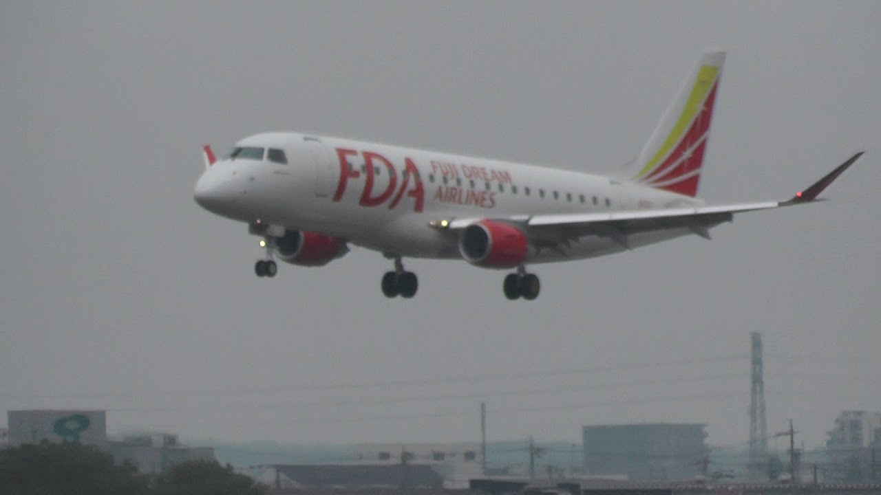 FDA 12号機(JA12FJ)　ランディング　県営名古屋空港
