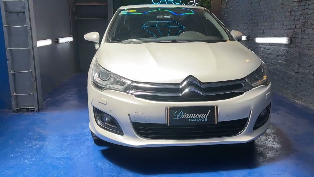Citroën C4 Lounge 2026 - Único dueño, impecable condición Diamond Garage