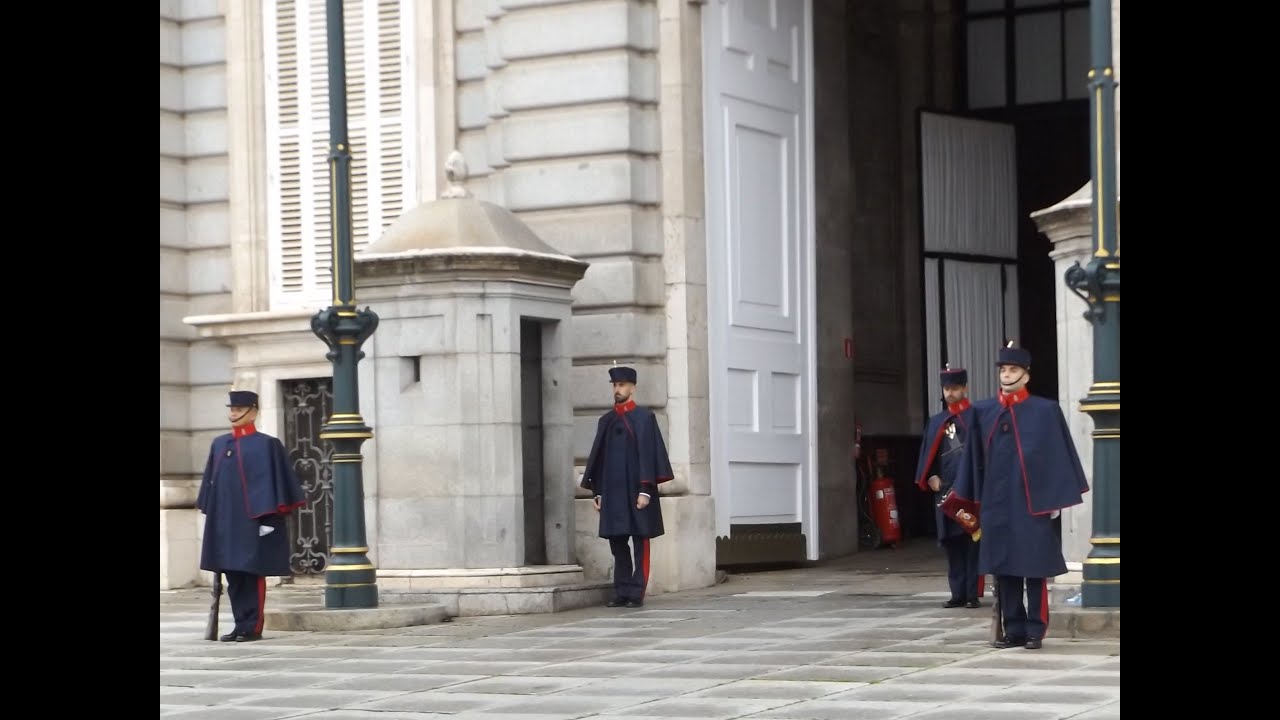 Madrid Changing Guard Royal Palace January 2025