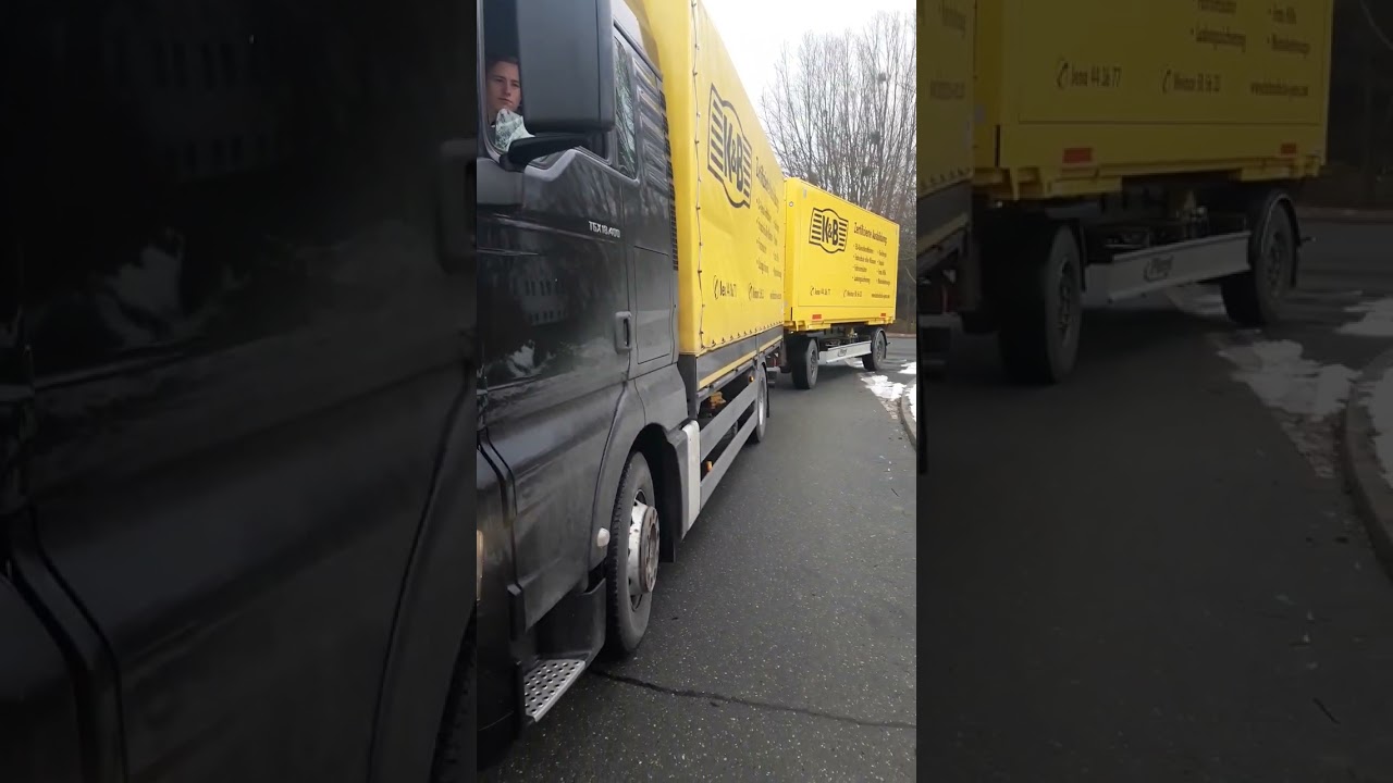Lkw Lars CE rückwärts rangieren nach links um die Ecke