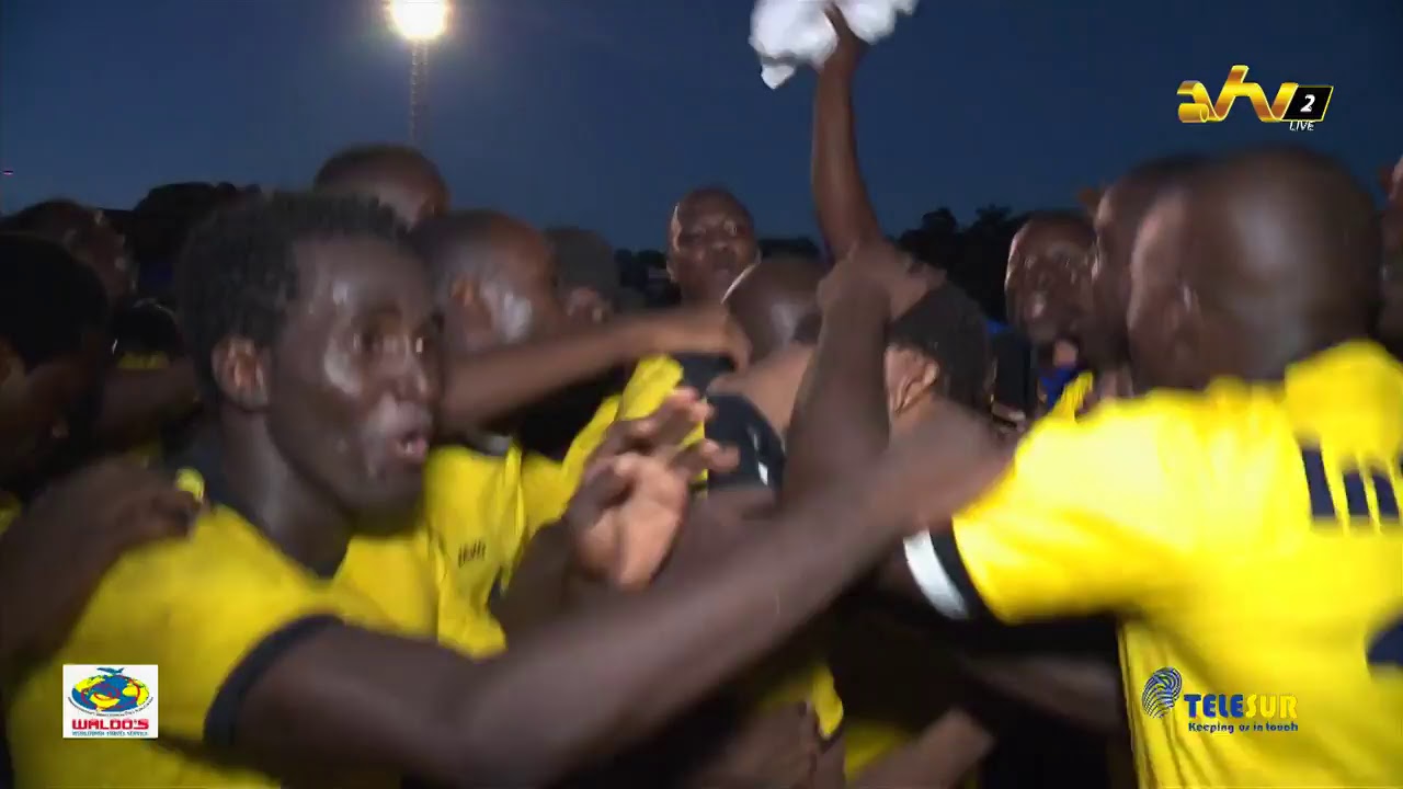 SVB-TELESUR TOKPKLASSE COMPETITIE FINALE : LEO VICTOR - INTER MOENGOE TAPOE