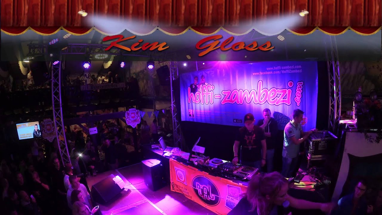 Kim Gloss im stall auf der fouer