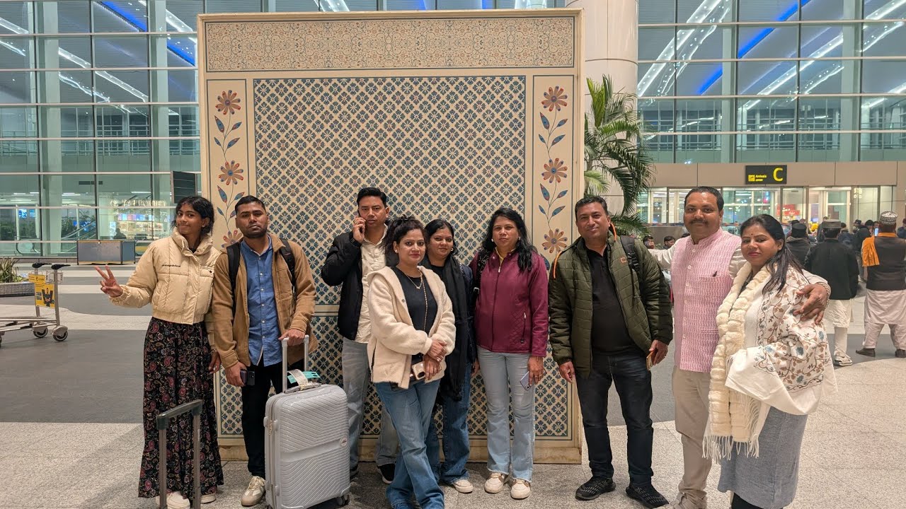 ढलती दुनियां :- tour