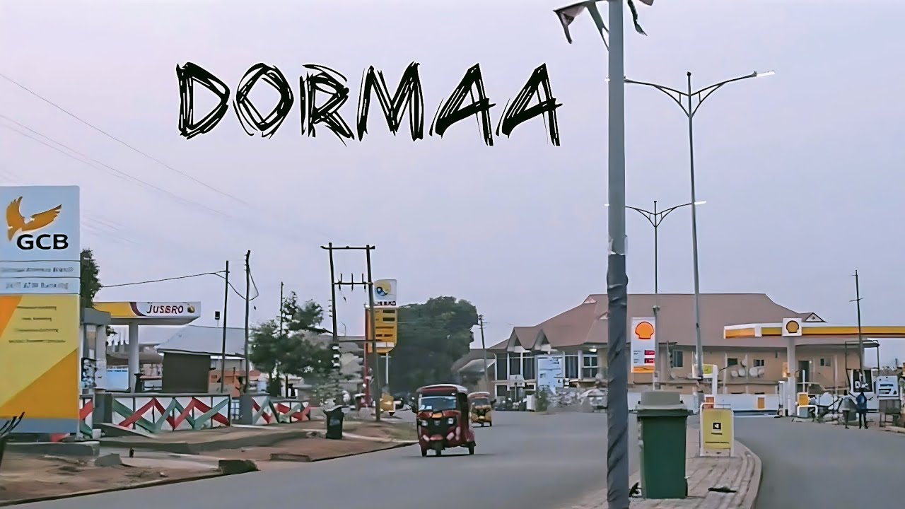 DORMAA Is Fighting To Become The Cleanest In Ghana (Police Barrier to Abanpredease) 😍