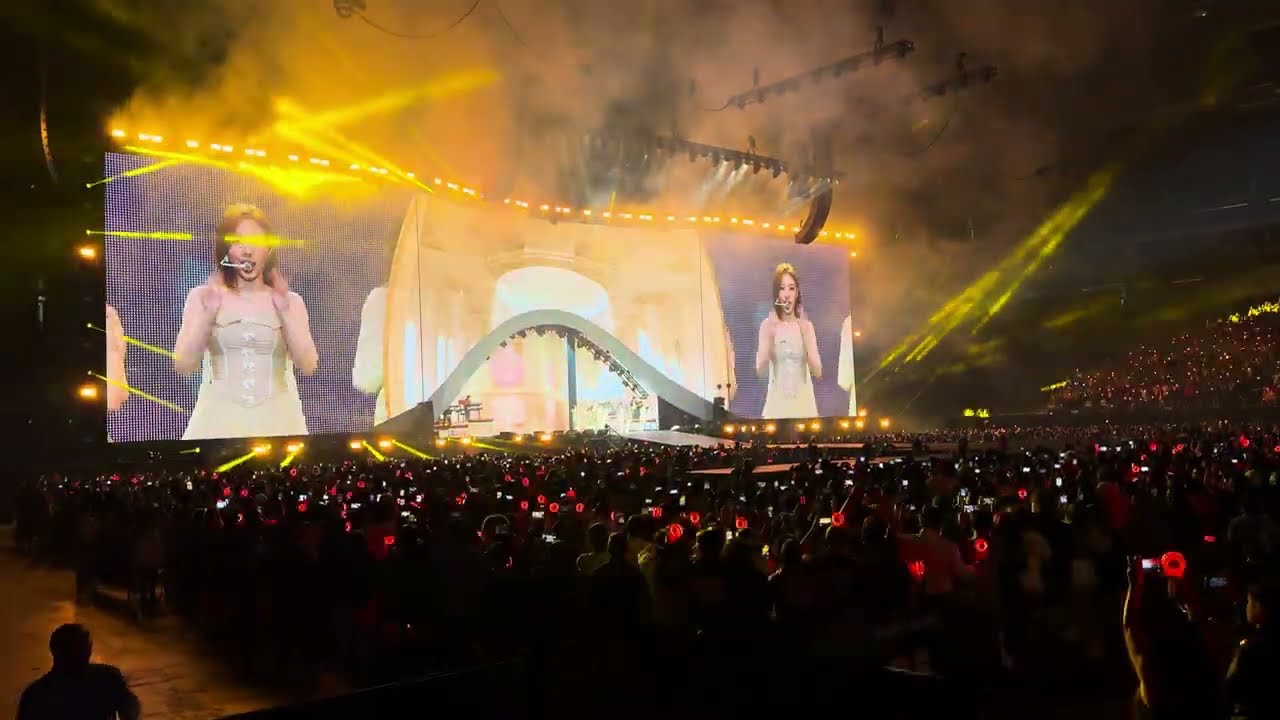TWICE - 