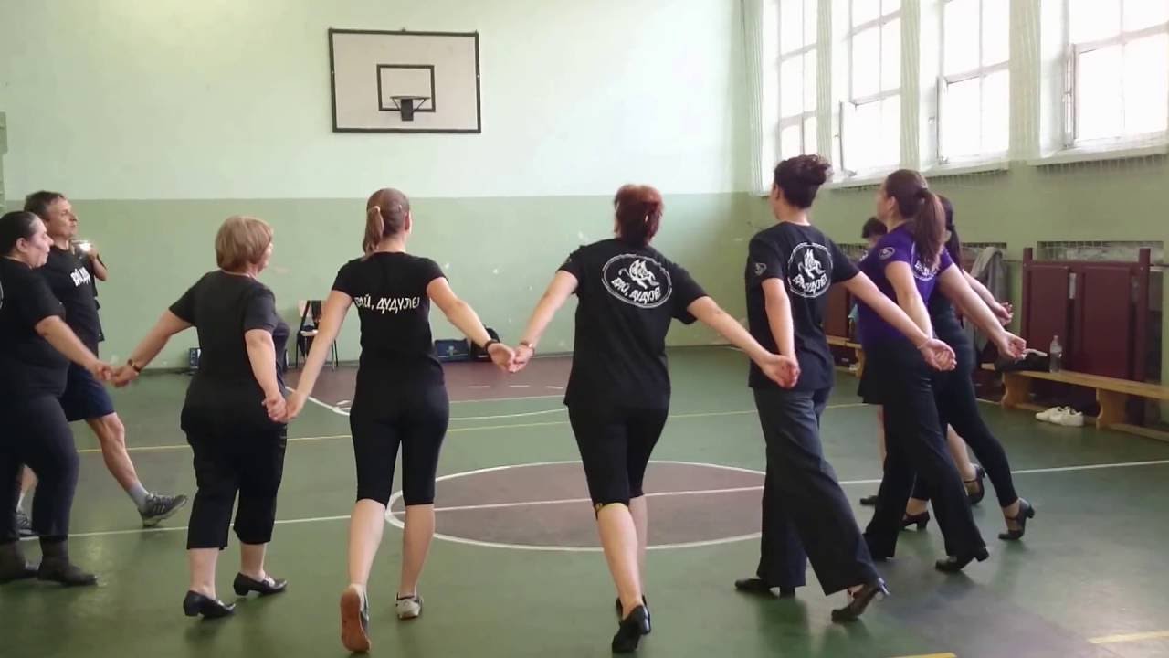 СТАМЕНА - Репетиция в Школа за народни танци 