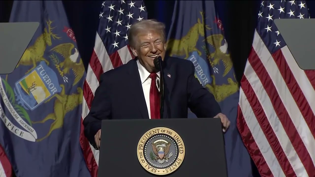 Trump talks Somali 'fraud and crime' during the Detroit Economic Club event
