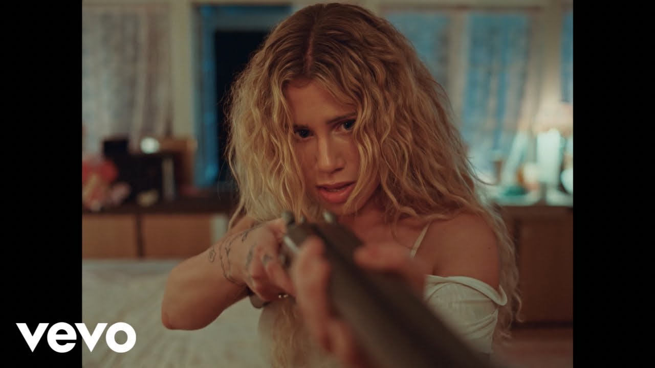 Slayyyter - DANCE&hellip; (Music Video Teaser 2)
