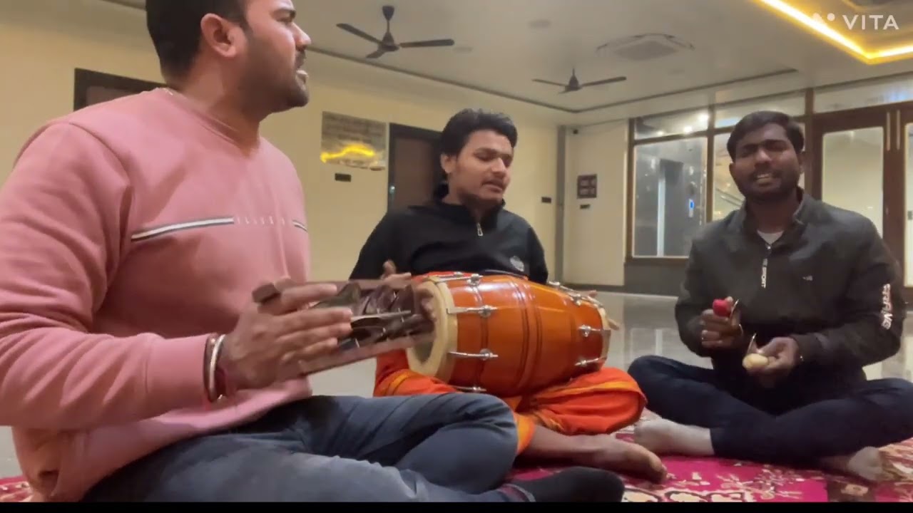 ￼ik kor Kripa ki kardo ladali shri Radhe 