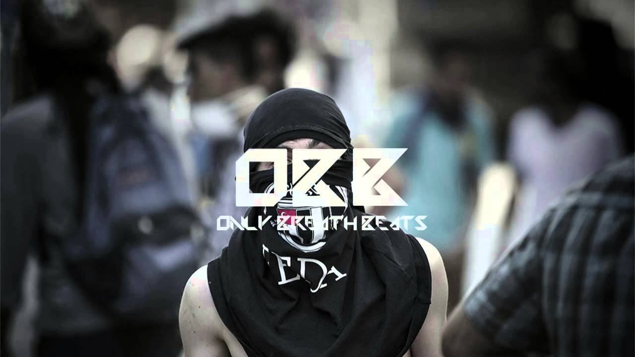 Sal Sagev - الكسكس حزينة