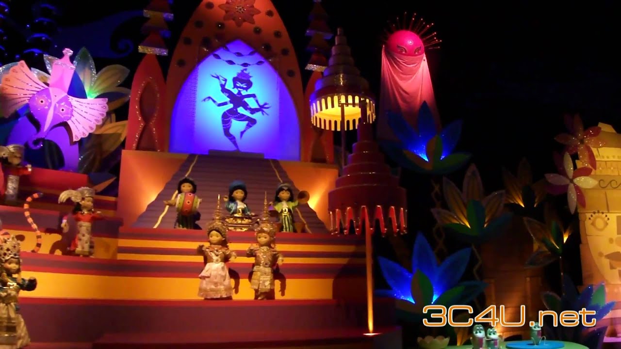 Disney HK - It's A Small World Christmas 2010