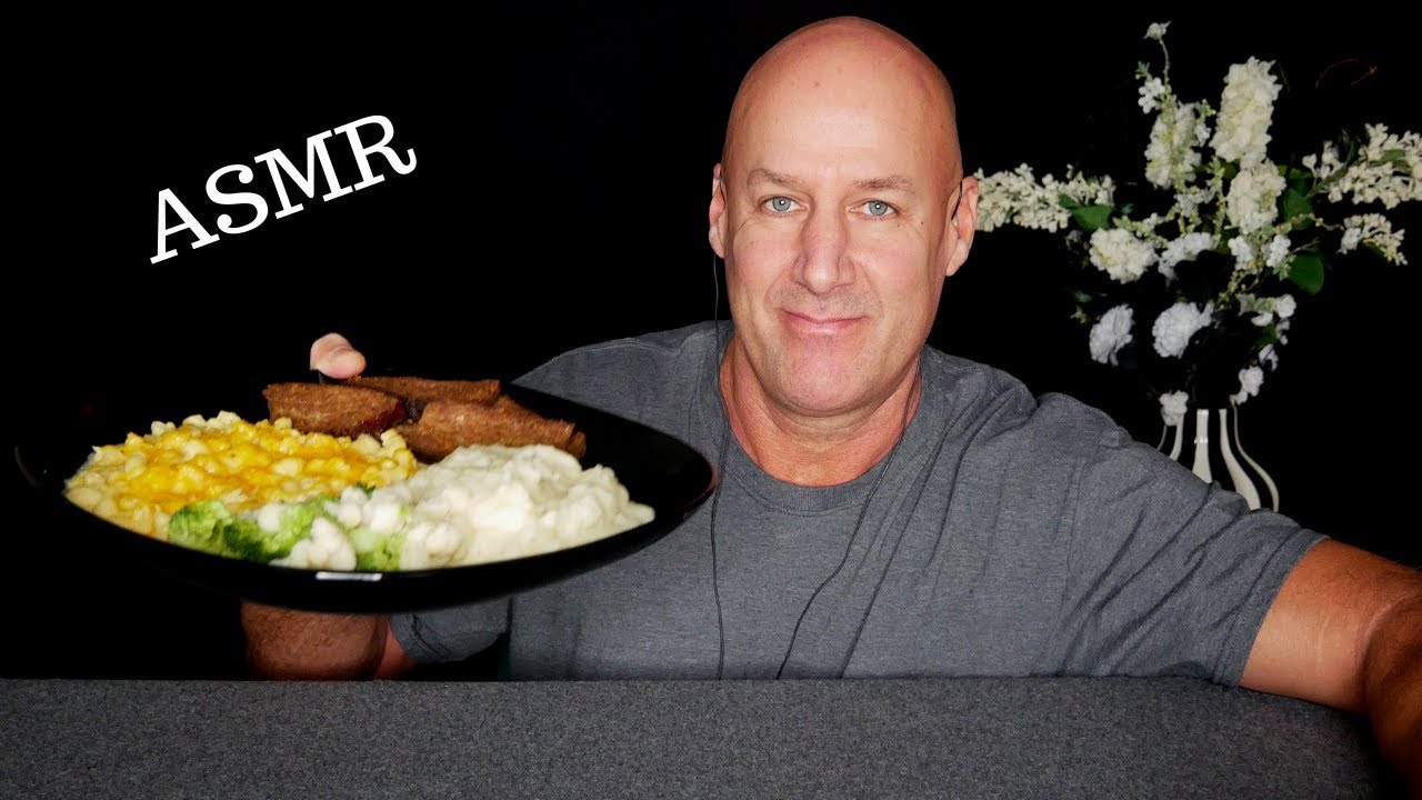 ASMR Ужин с мясным рулетом (Звуки еды) Мягкая речь