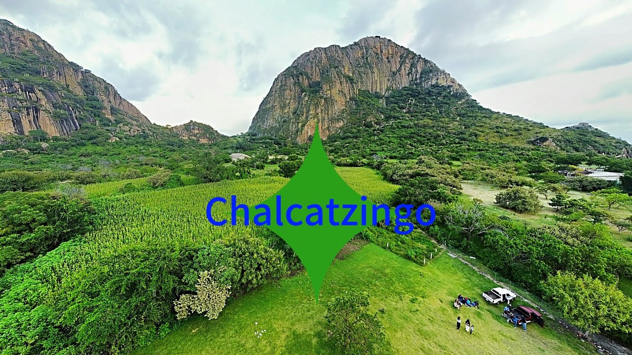 Conozcamos #Chalcatzingo 🛖🌄