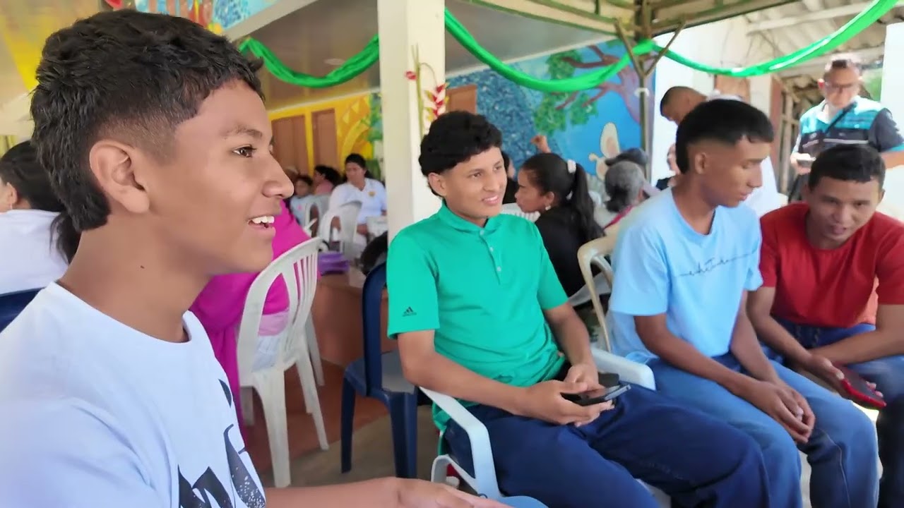 ESCUELA DE LIDERAZGO POR LA PAZ