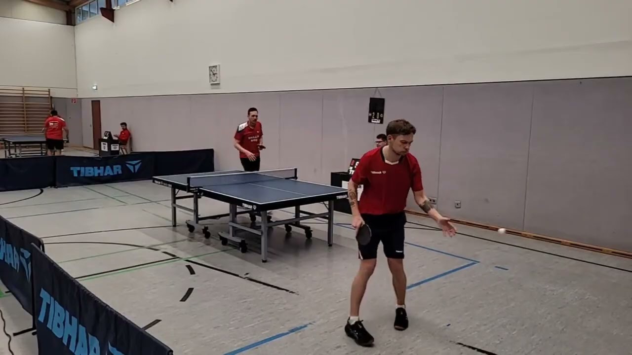 Starker Wille beschert wichtigen Sieg | R. Martinka vs. M. Streicher | Oberliga Südwest Tischtennis