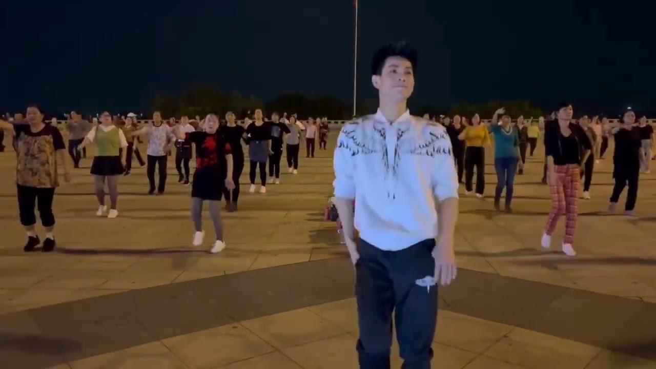广场舞《金包银》歌曲醉人赏心悦目 #全民健身你我同行